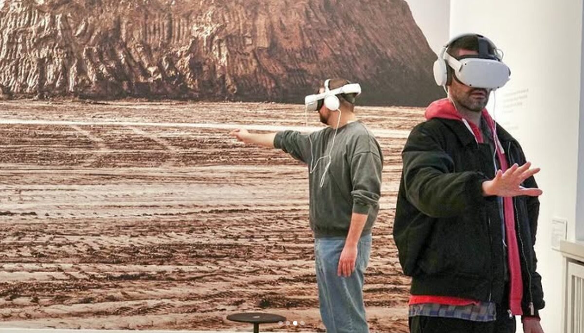 2 VR headset-wearing visitors experiencing the story at the Gropius Bau museum